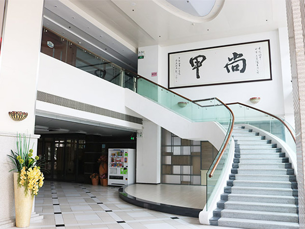 潤(rùn)東方環(huán)?？照{(diào)公司銷售部?jī)?nèi)部環(huán)境